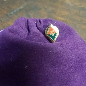 Alpha Chi omega Pin